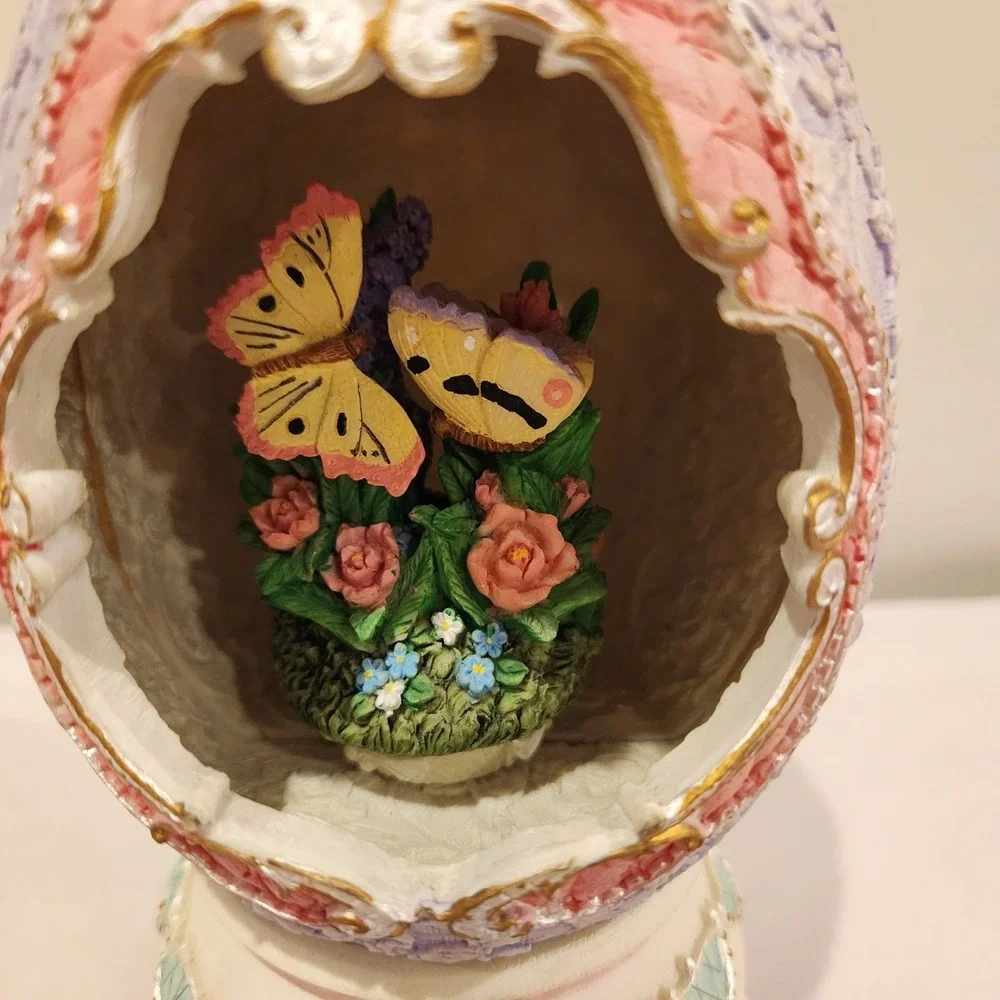 Vintage Victorian Butterfly Lavender Pedestal Egg Music Box  8in.